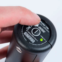 Pulsar Instruments'tan Sınıf 1 akustik kalibratör.